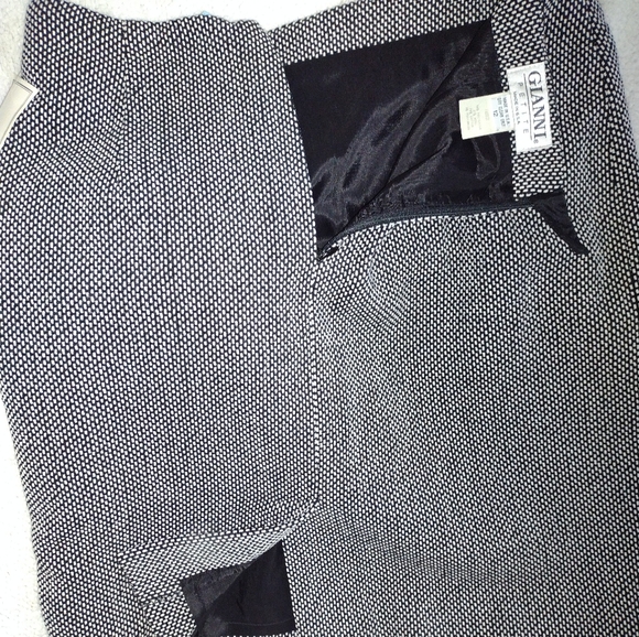 Gianni Celebrity Lattice Skirt size 12P - Picture 3 of 5